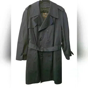 London Fog Double Breasted Dark BlueTrench Coat Size 40 Short.